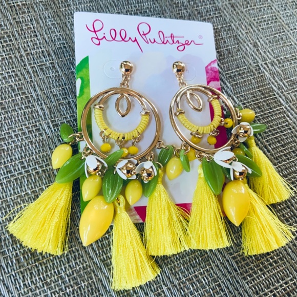 LLILY PULITZER NWT🩷SOLD🩷 YELLOW TASSEL EARRINGS ⭐️ Fun Statement Pierced Post - Picture 6 of 9
